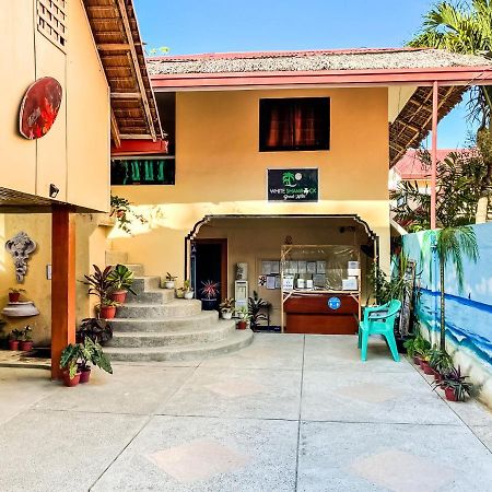 White Shamrock Beach Hotel Balabag  Εξωτερικό φωτογραφία