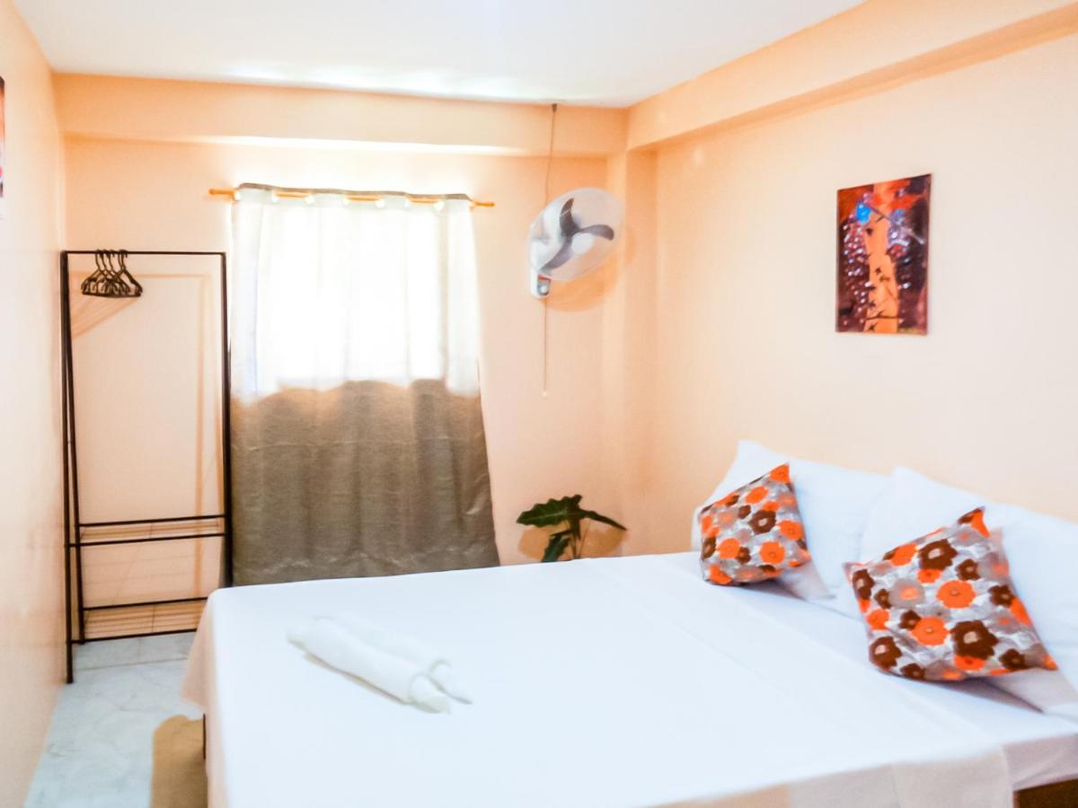 White Shamrock Beach Hotel Balabag  Εξωτερικό φωτογραφία