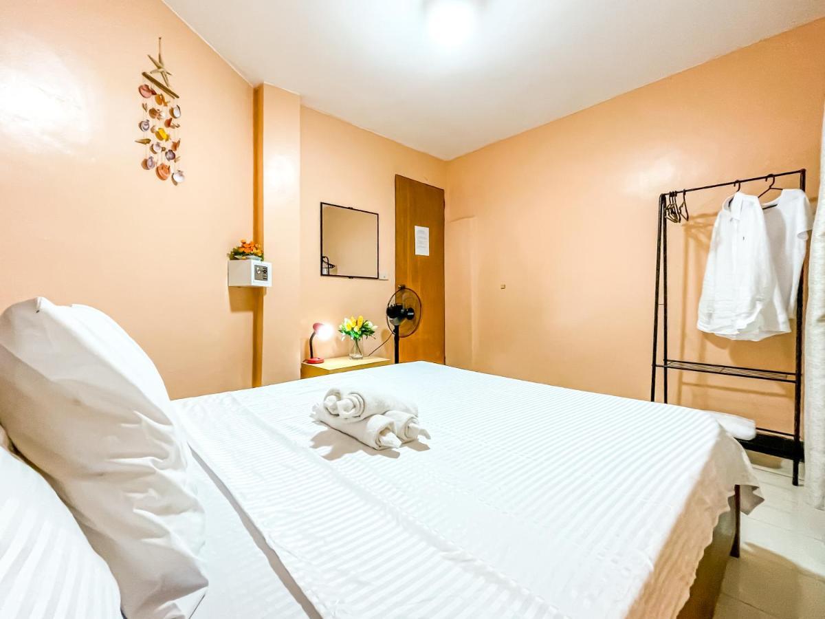 White Shamrock Beach Hotel Balabag  Εξωτερικό φωτογραφία